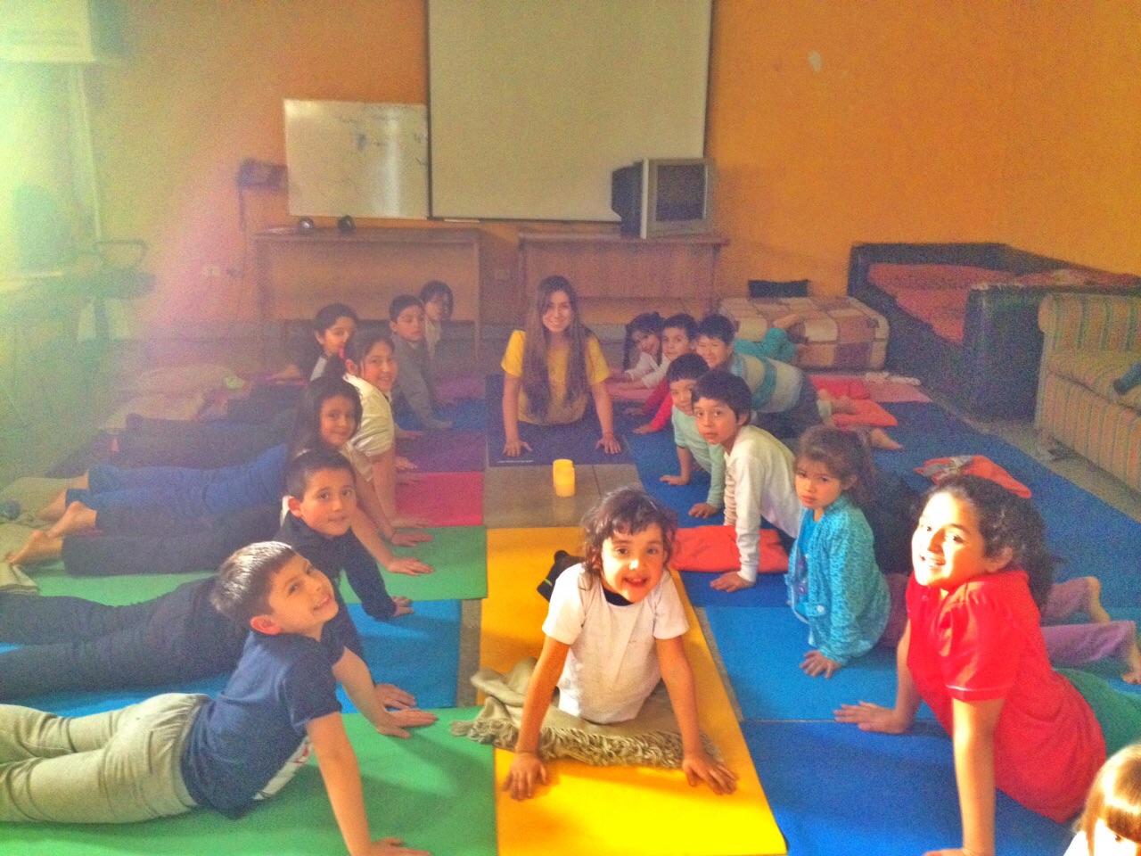 Yoga en Colegios San Bernardo